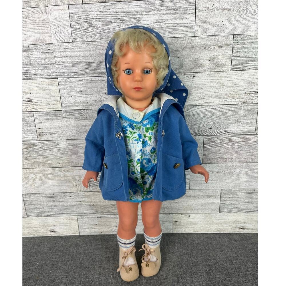 KATHE KRUSE VINTAGE Blonde Blue Eyed Doll Original Floral Outfit Model 40 Rare